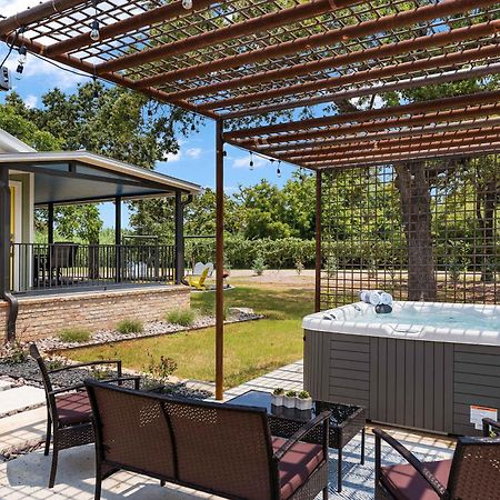 פרדריקסברג Blumenhaus Sleeps 6 Full Kitchen Plus Hot Tub מראה חיצוני תמונה